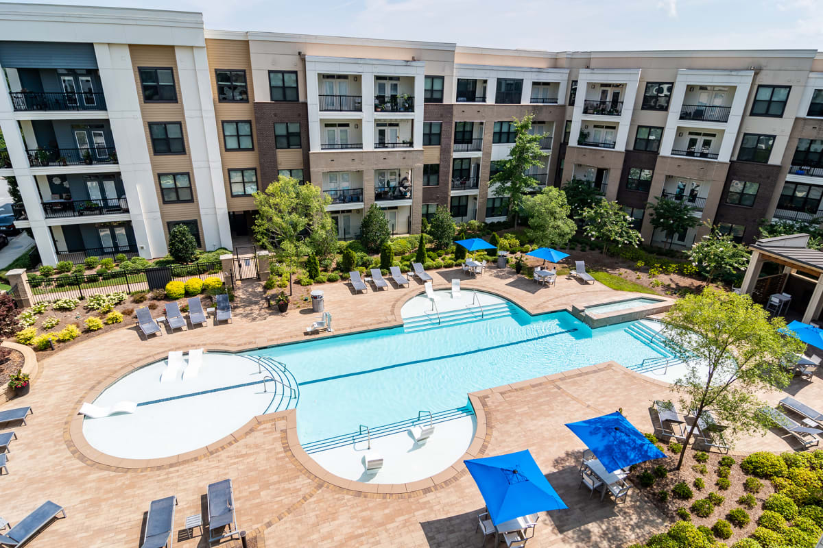 Luxury Apartments for Rent in Decatur, GA | Photo Gallery - Luxury Apartments With Saltwater Pool